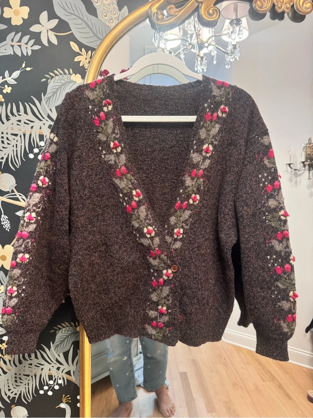 COMPONENTS by Susan Bristol Hand Embroidered Cardigan 100% WOOL
